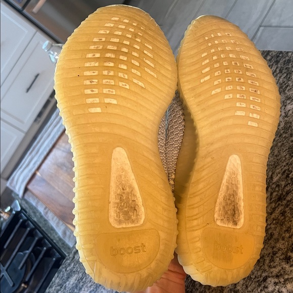 Yeezy Boost 350 V2 “Cloud White” 2019 - Picture 8 of 8